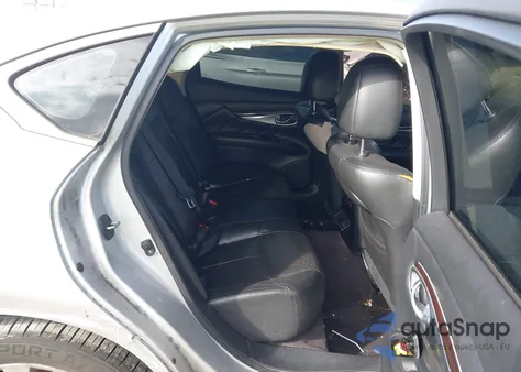 2012 Infiniti M37X from USA, damaged, VIN JN1BY1ARXCM390996